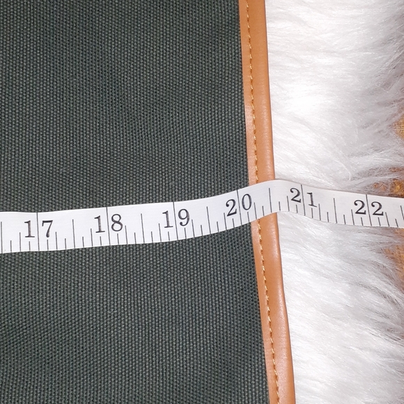 NEW! Green Tan White Canvas Wood Log Carrier - Picture 3 of 6